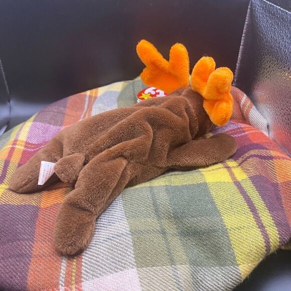 Mint condition rare/retired, part of original 9 BBs, Chocolate the Moose - Picture 3 of 11